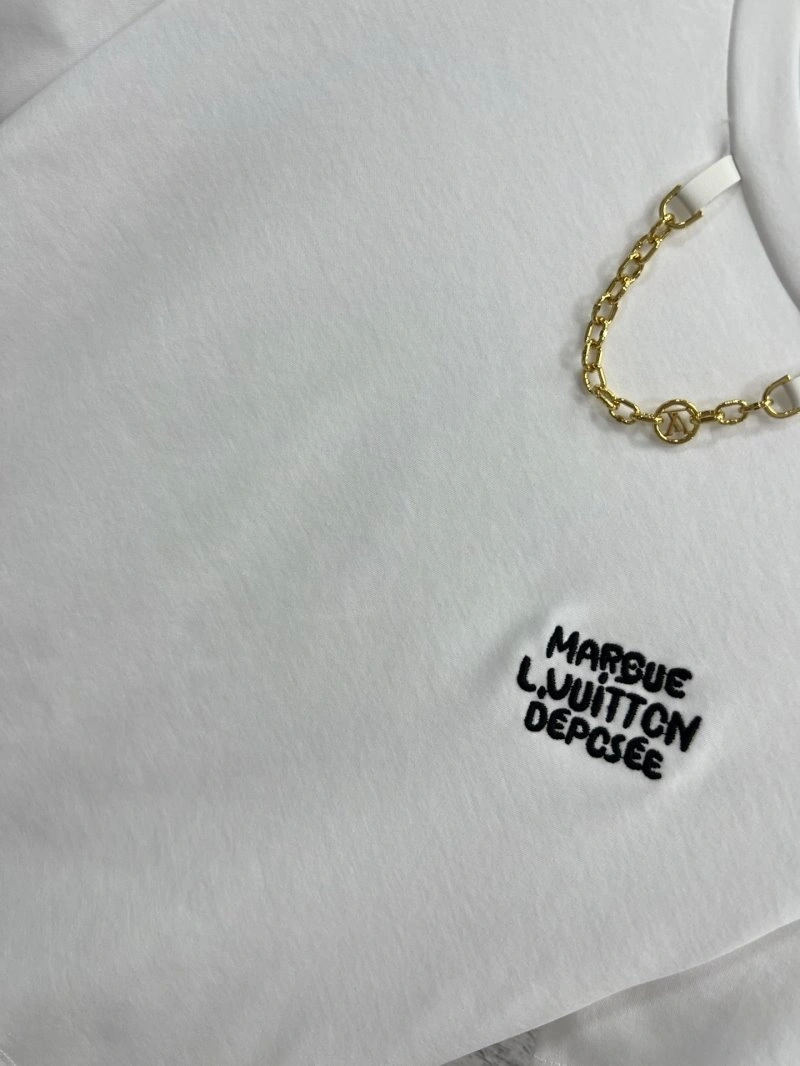Louis Vuitton T-Shirts FashionForward 130611