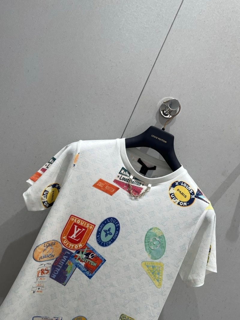 Popular Louis Vuitton T-Shirts 130604