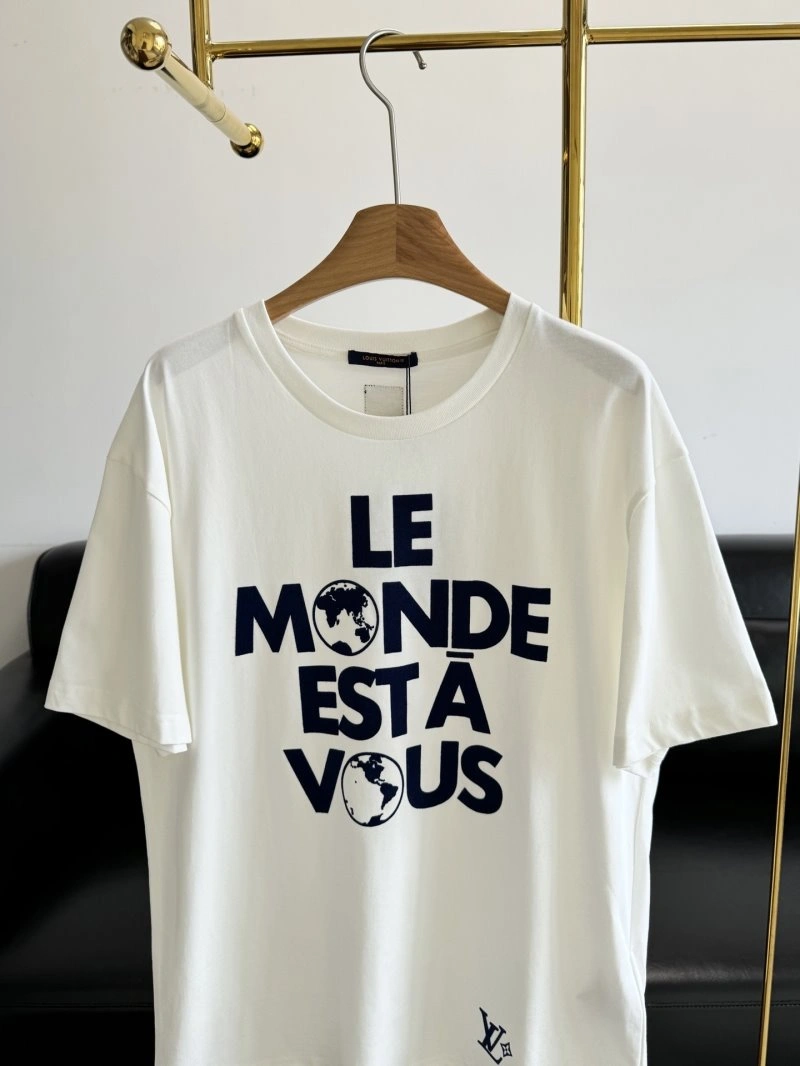 Louis Vuitton T-Shirts SmartChoice 130596