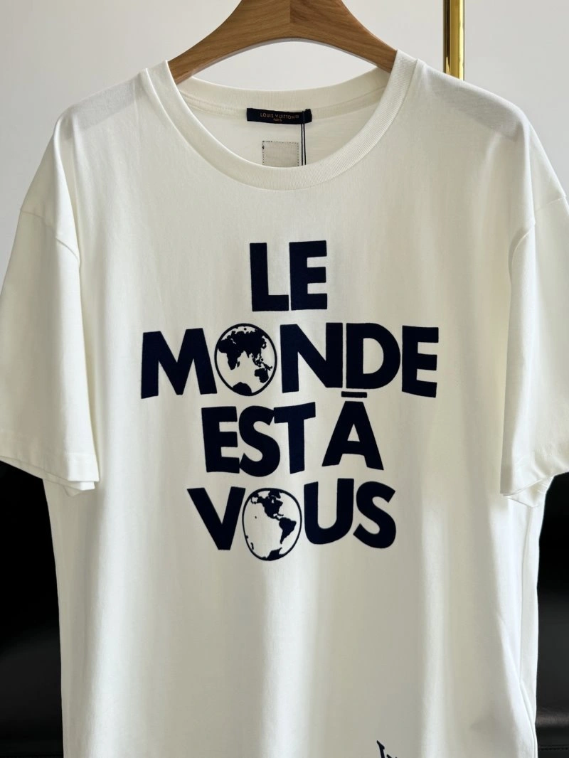 Louis Vuitton T-Shirts SmartChoice 130596
