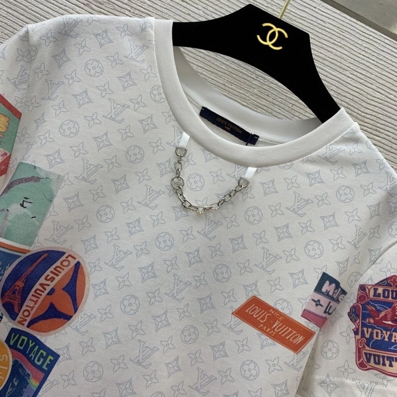 Packable Louis Vuitton T-Shirts 130610