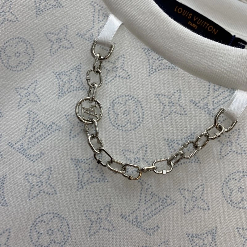 Packable Louis Vuitton T-Shirts 130610
