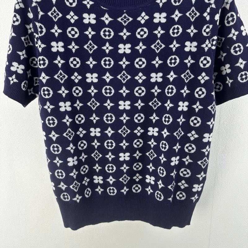 Trendsetting Louis Vuitton T-Shirts 130580