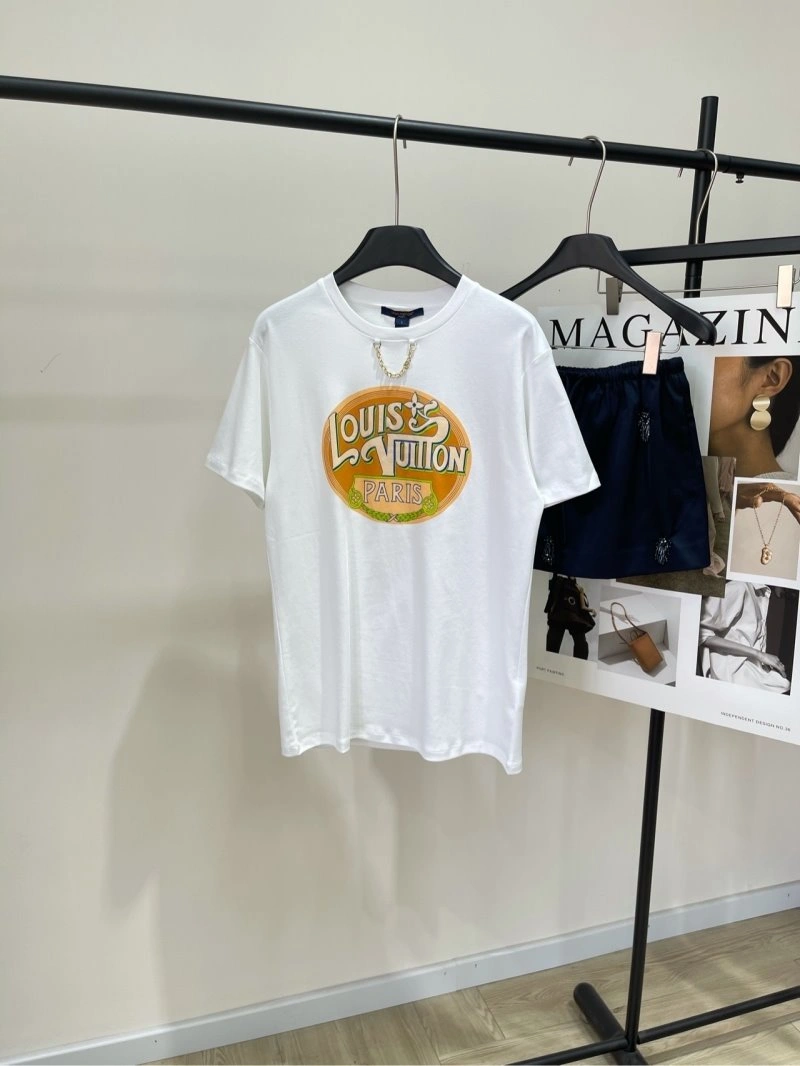 WrinkleFree Louis Vuitton T-Shirts 130578