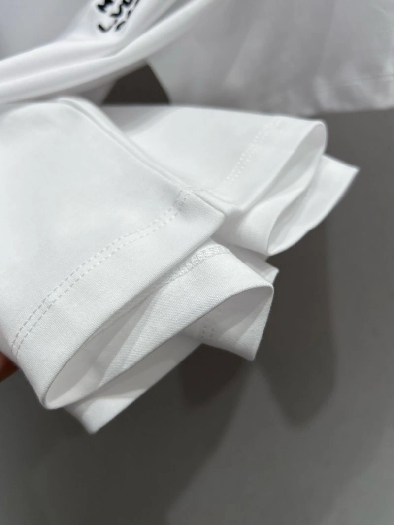Durable Louis Vuitton T-Shirts 130602