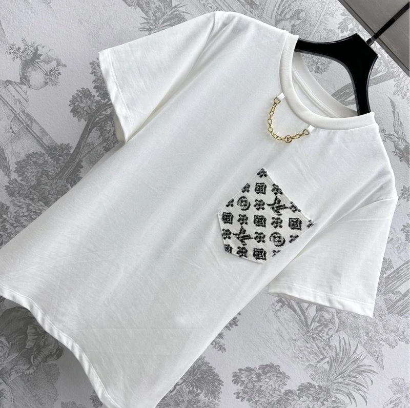 Louis Vuitton T-Shirts Timeless 130575
