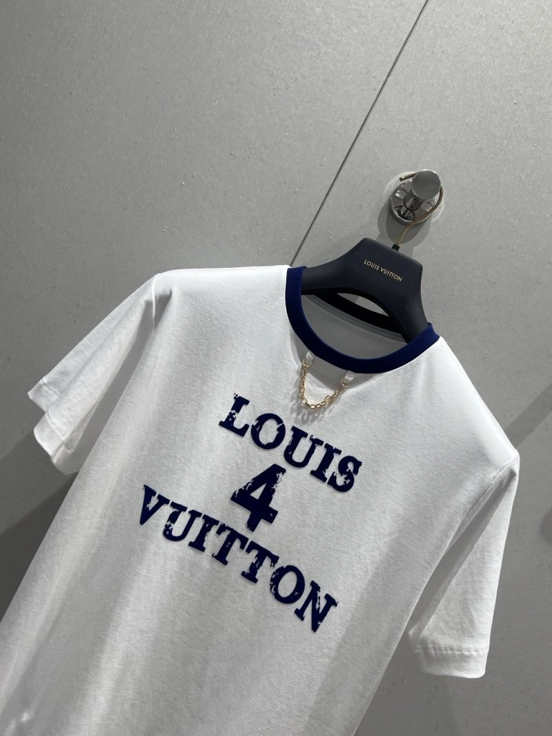 Louis Vuitton T-Shirts Sophisticated 130569