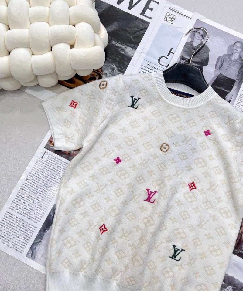 Louis Vuitton T-Shirts ZipUp 130568