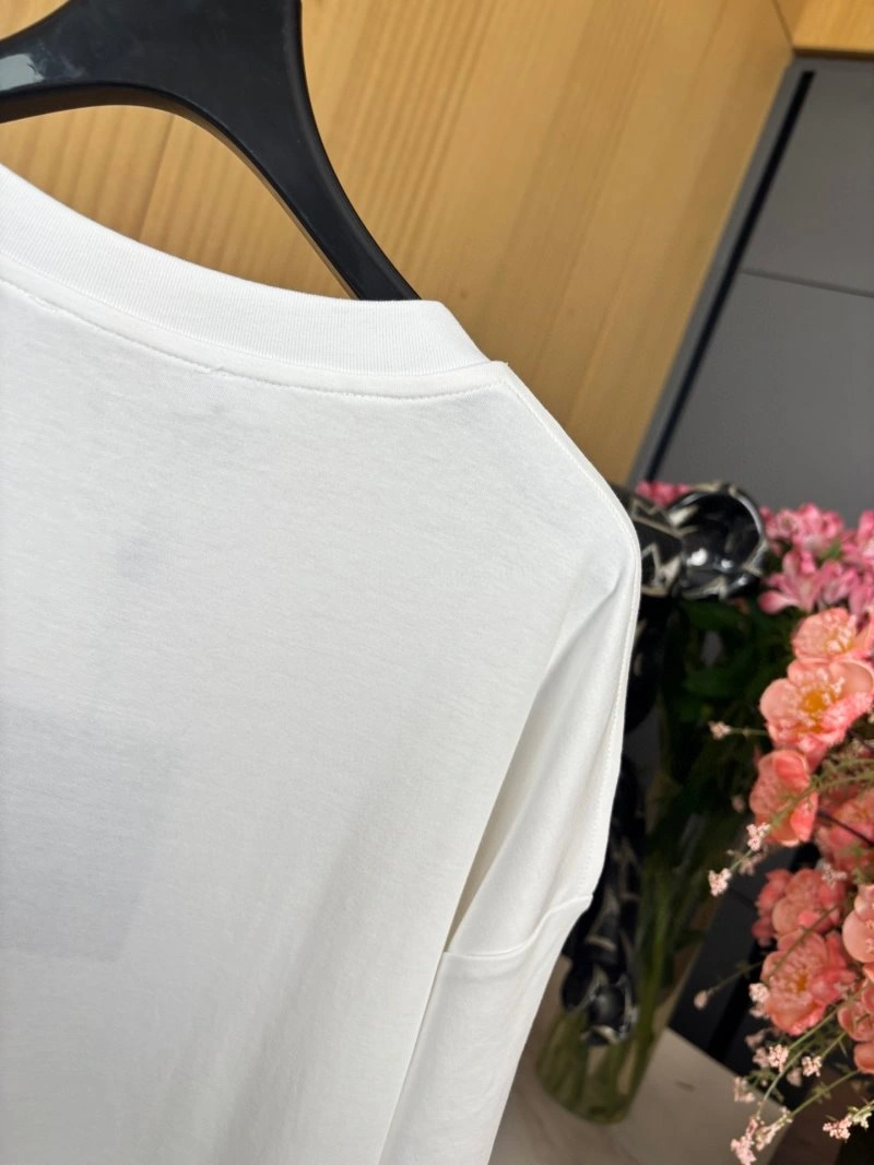 SoftTouch Louis Vuitton T-Shirts 130557