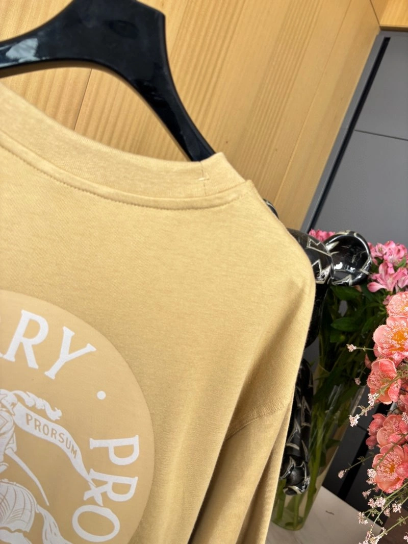 GoodFit Louis Vuitton T-Shirts 130561