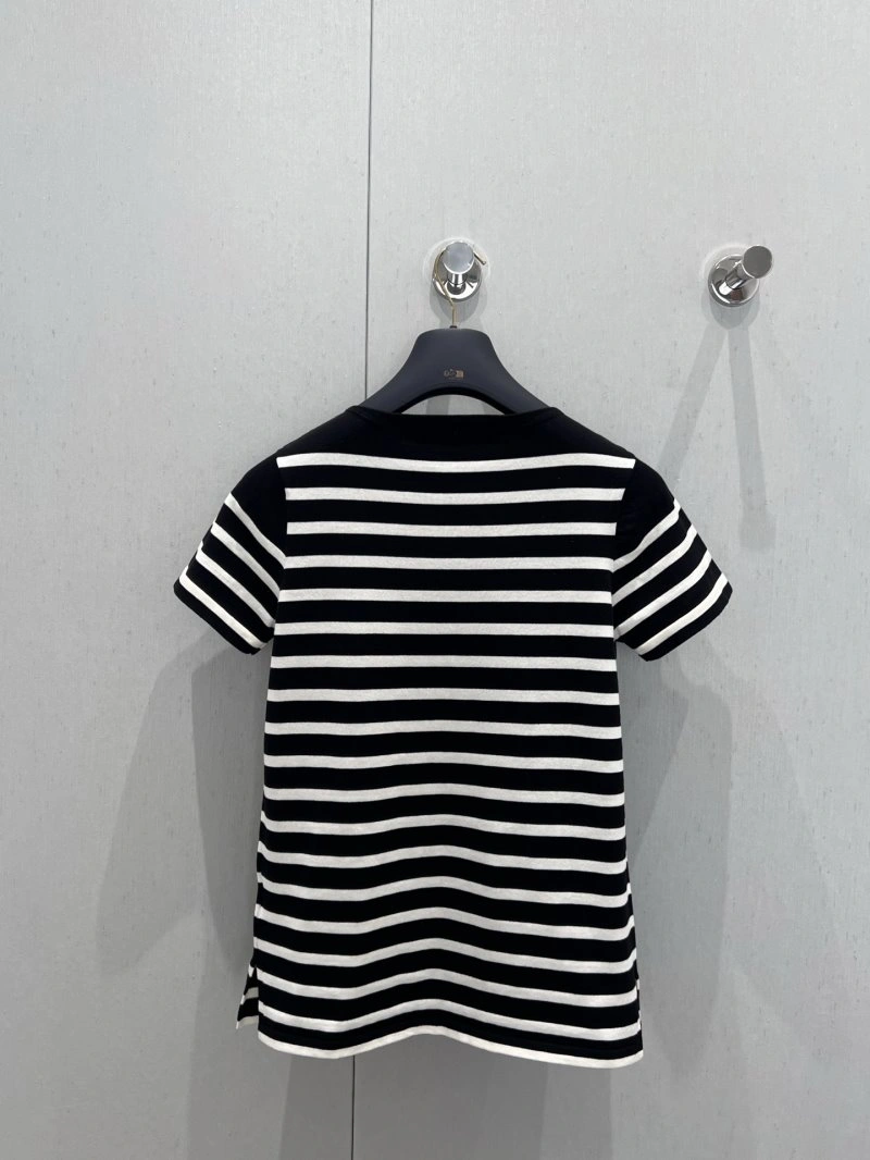Vibrant Louis Vuitton T-Shirts 130559