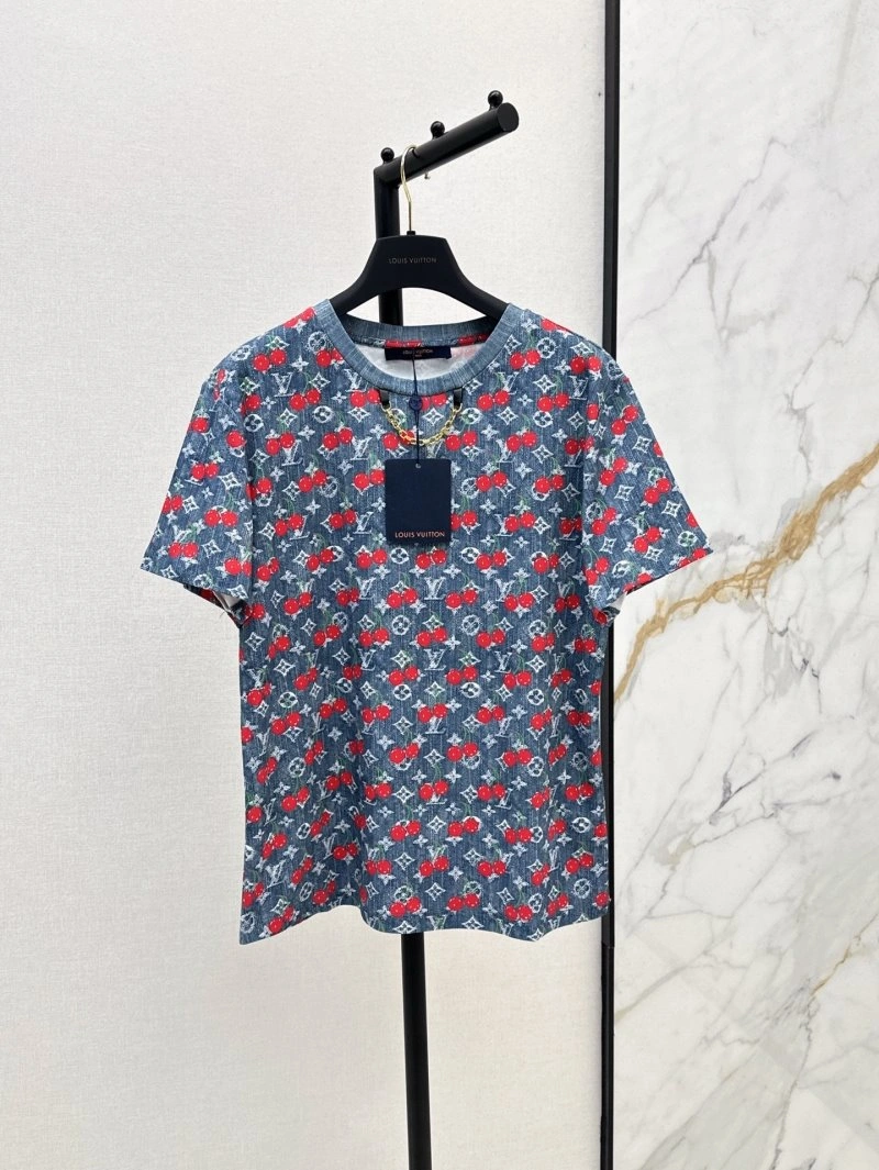 Comfortable Louis Vuitton T-Shirts 130548