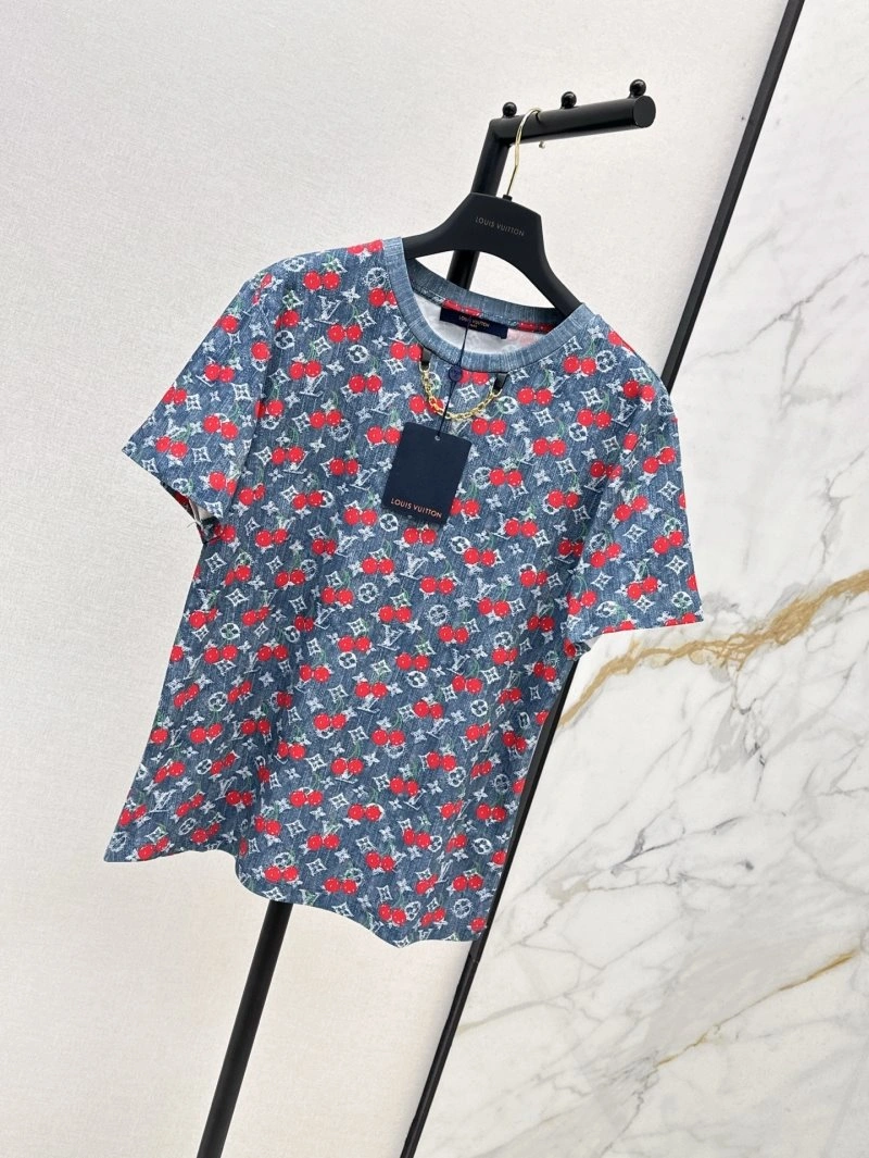 Comfortable Louis Vuitton T-Shirts 130548