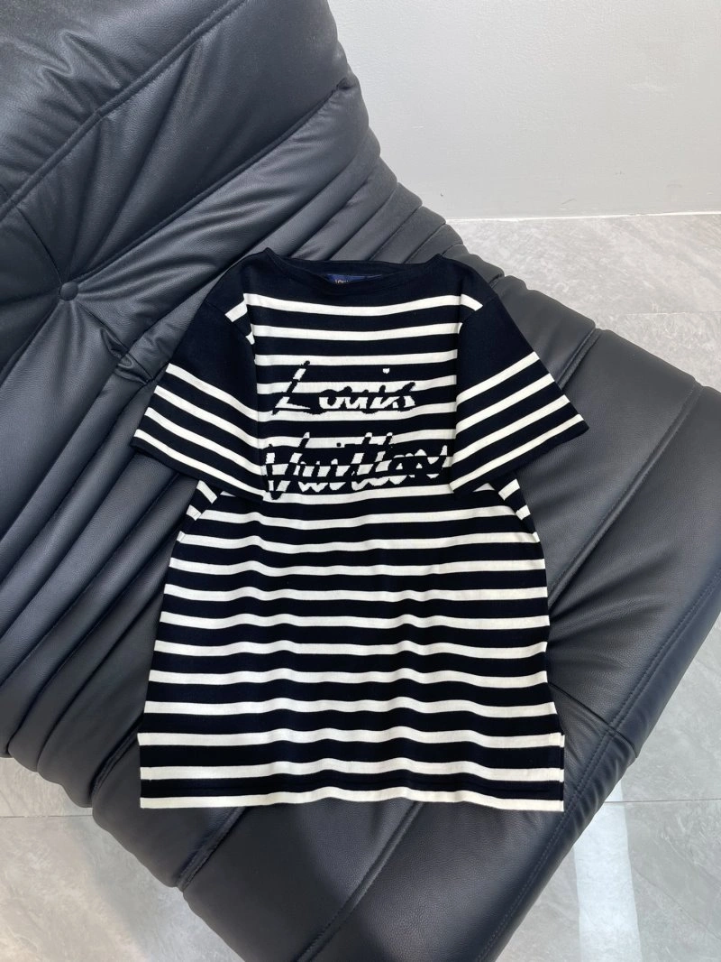 NewStyle Louis Vuitton T-Shirts 130562