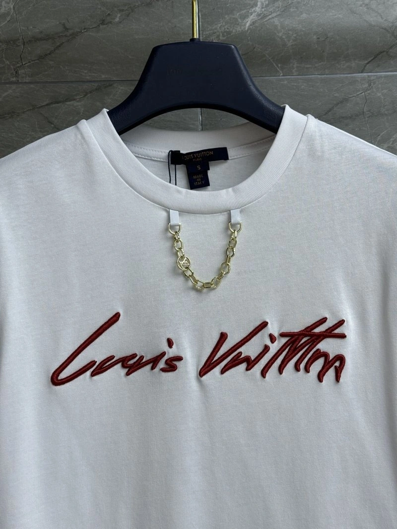 Lightweight Louis Vuitton T-Shirts 130544
