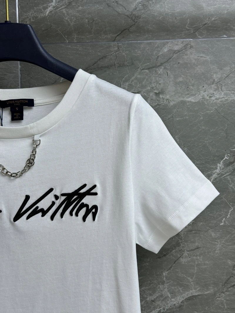 Louis Vuitton T-Shirts OdorResistant 130538