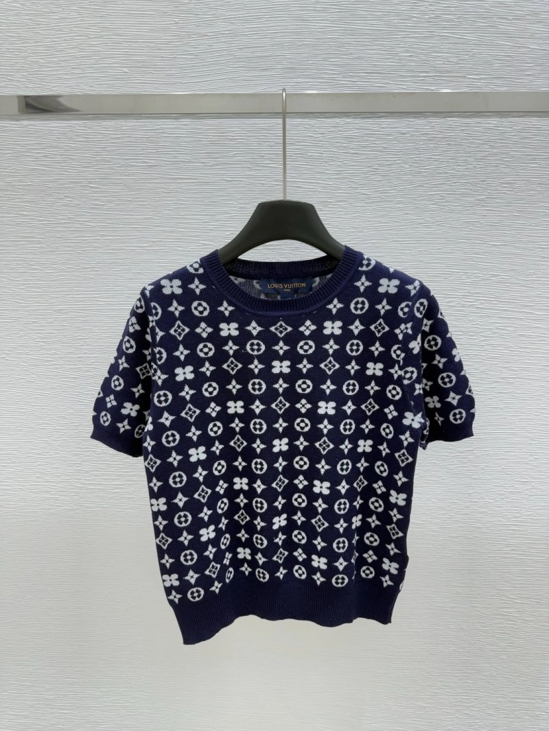 FashionForward Louis Vuitton T-Shirts 130536