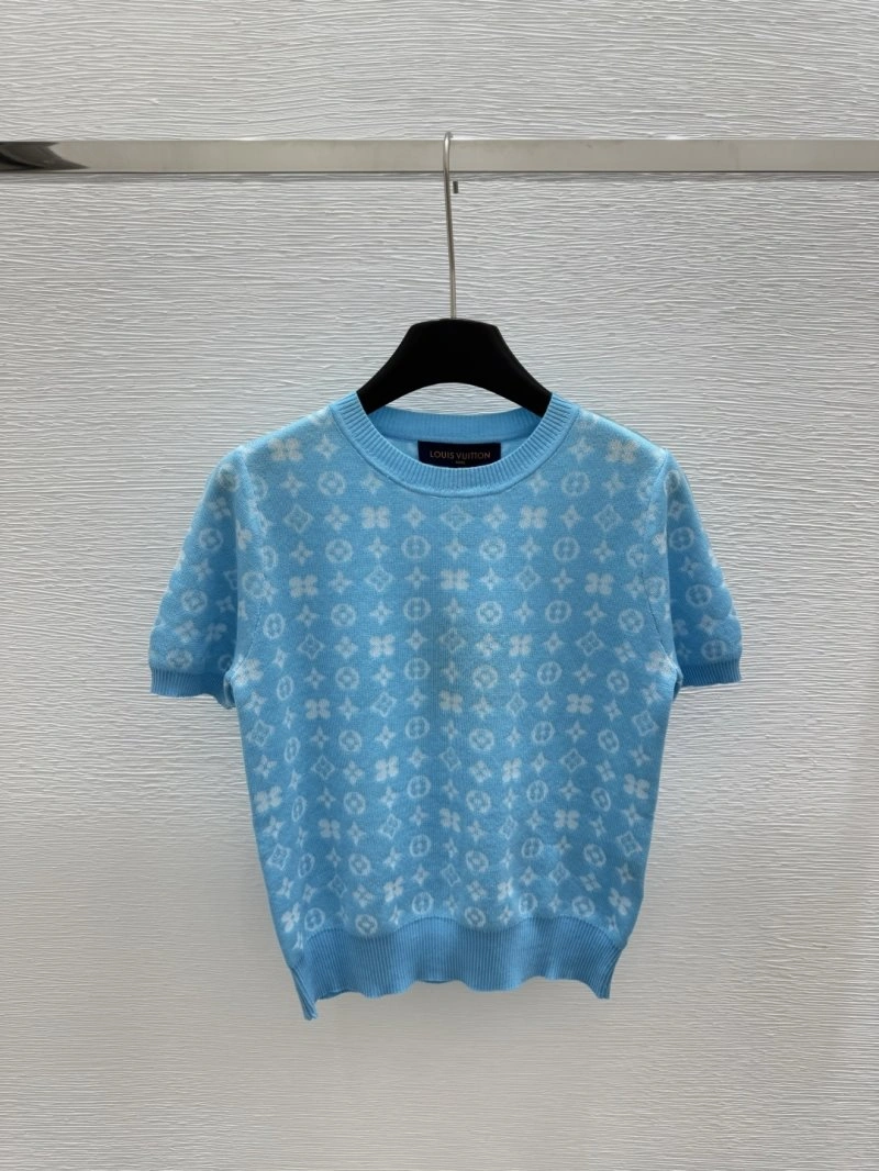 FashionForward Louis Vuitton T-Shirts 130536