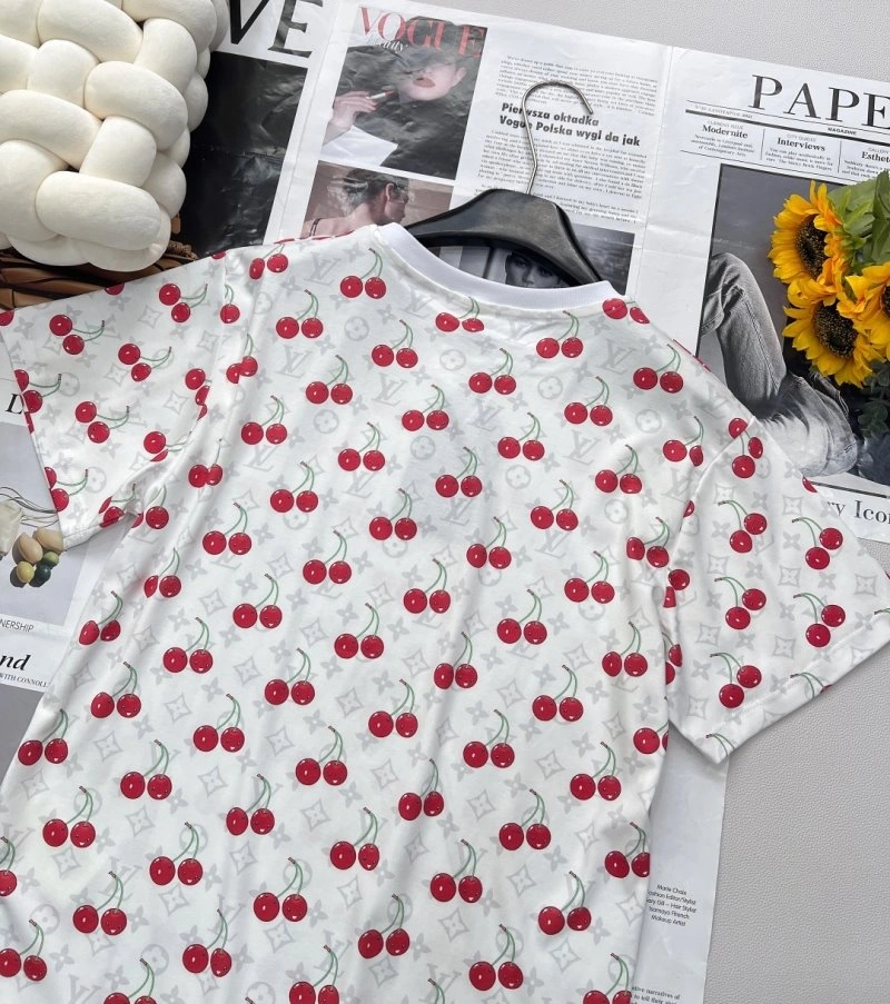 Louis Vuitton T-Shirts Packable 130528
