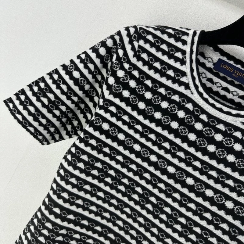 Comfortable Louis Vuitton T-Shirts 130530