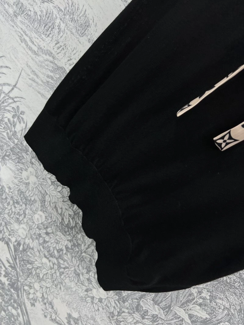 Packable Louis Vuitton T-Shirts 130506
