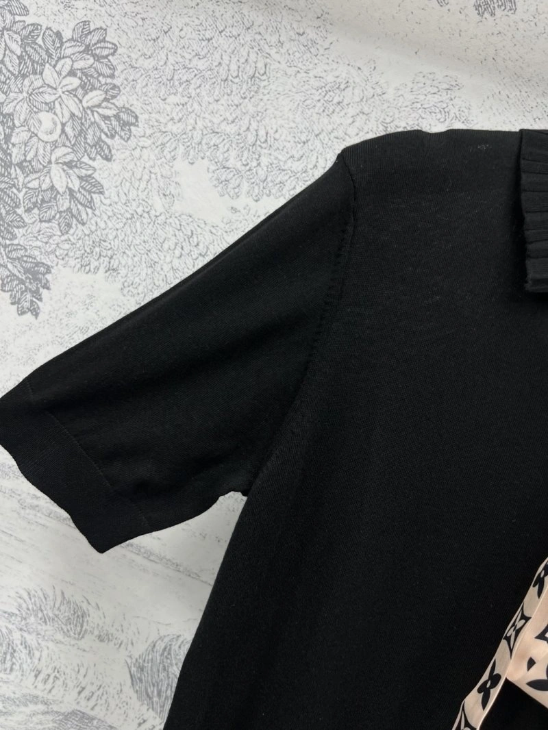 Packable Louis Vuitton T-Shirts 130506