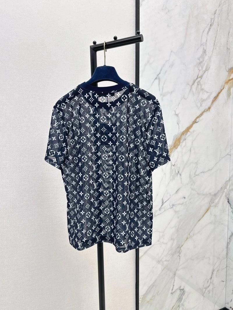 Compact Louis Vuitton T-Shirts 130514