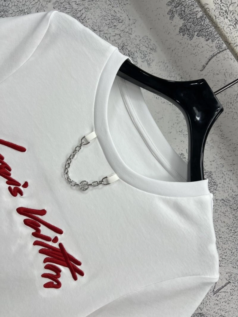 Effortless Louis Vuitton T-Shirts 130503