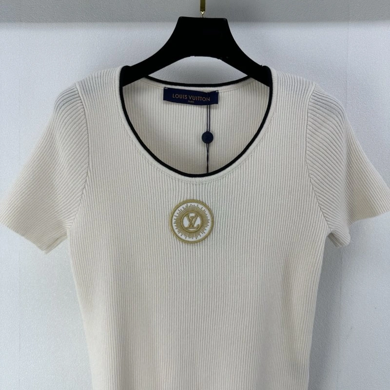 Louis Vuitton T-Shirts Sporty 130519