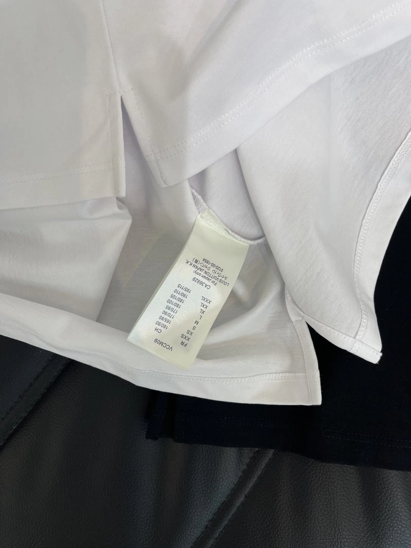 Louis Vuitton T-Shirts Reliable 130498
