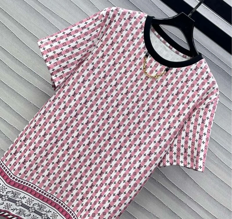 Louis Vuitton T-Shirts Contemporary 130517