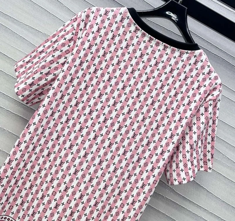 Louis Vuitton T-Shirts Contemporary 130517