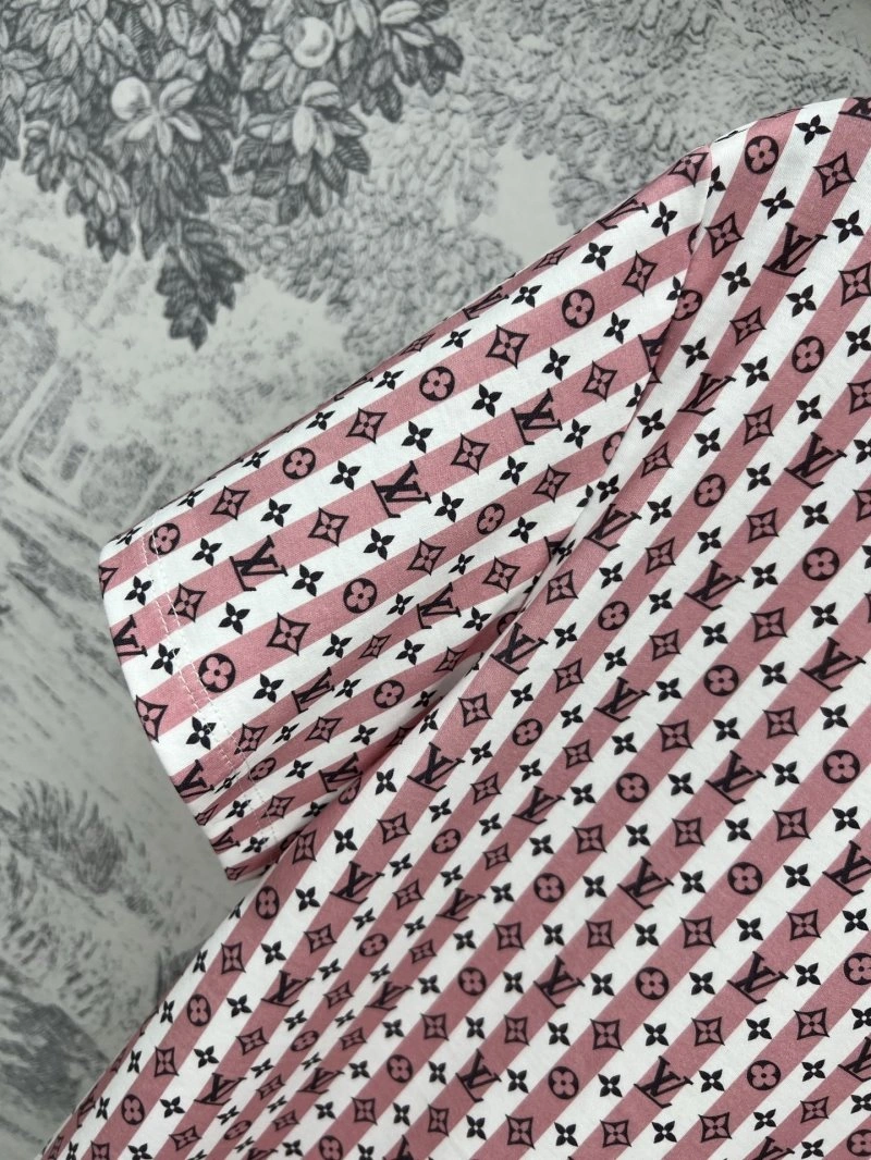 Louis Vuitton T-Shirts UrbanStyle 130493