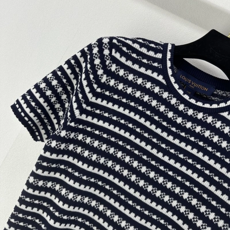 Fashionable Louis Vuitton T-Shirts 130570