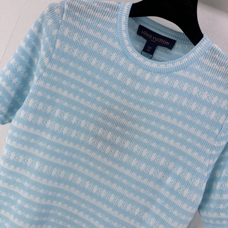 Louis Vuitton T-Shirts Breathable 130491