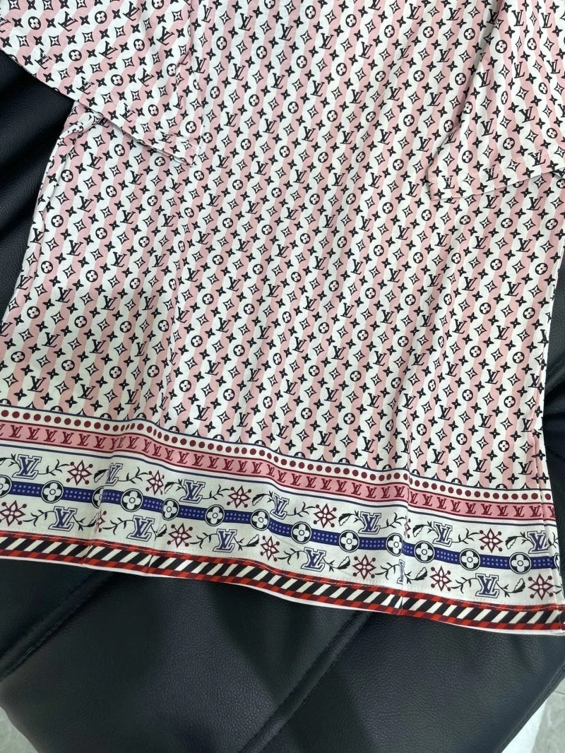 Louis Vuitton T-Shirts MoistureWicking 130490