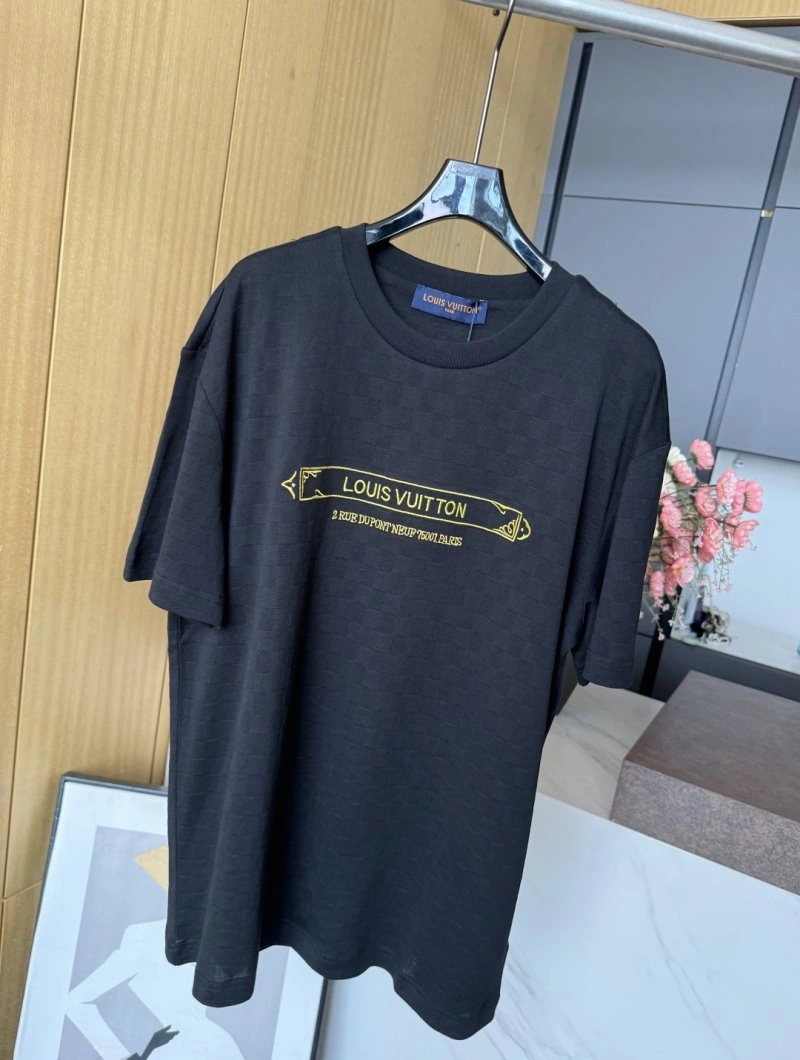 RelaxedFit Louis Vuitton T-Shirts 130488