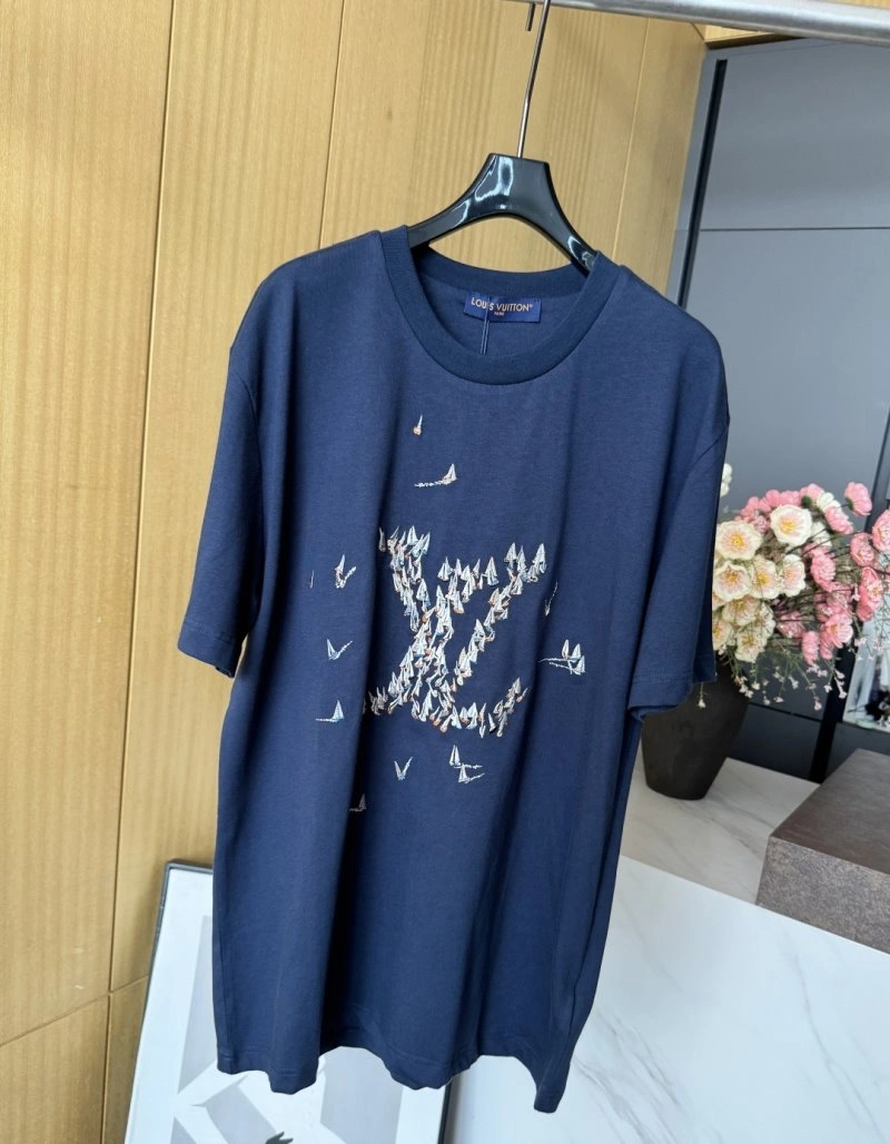 Louis Vuitton T-Shirts Supportive 130487