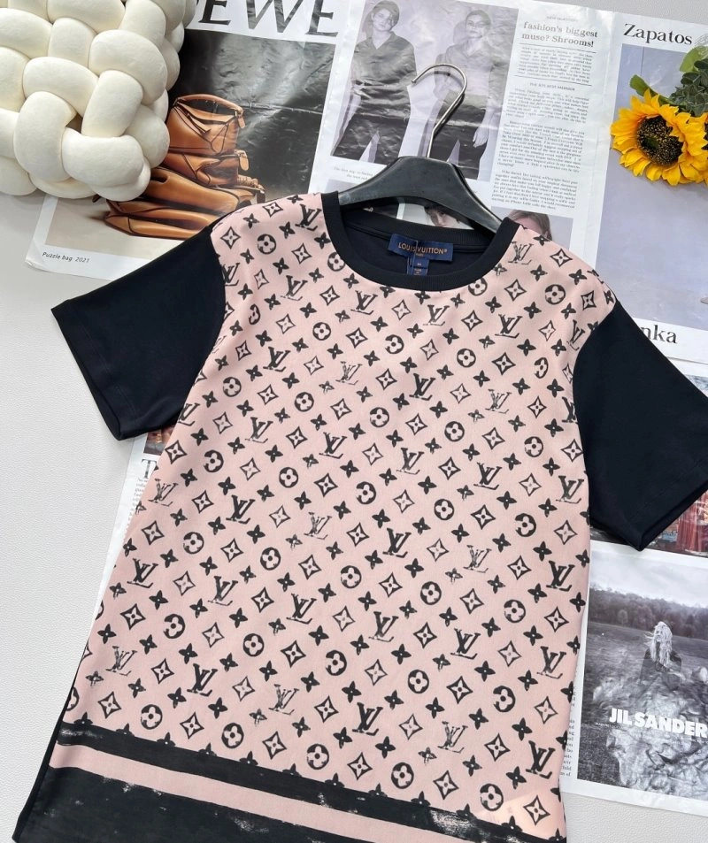 GoodFit Louis Vuitton T-Shirts 130486