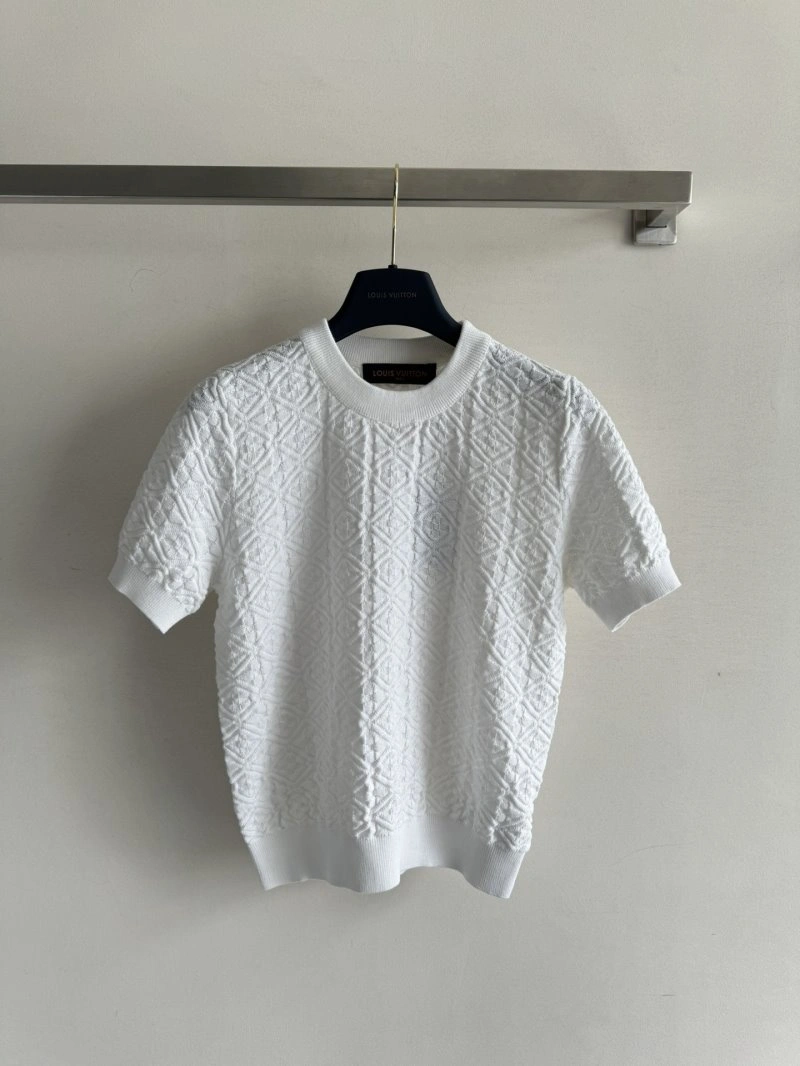 DailyWear Louis Vuitton T-Shirts 130485