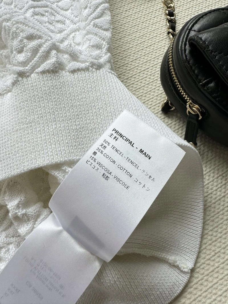 DailyWear Louis Vuitton T-Shirts 130485