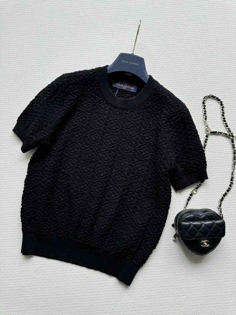 Durable Louis Vuitton T-Shirts 130483