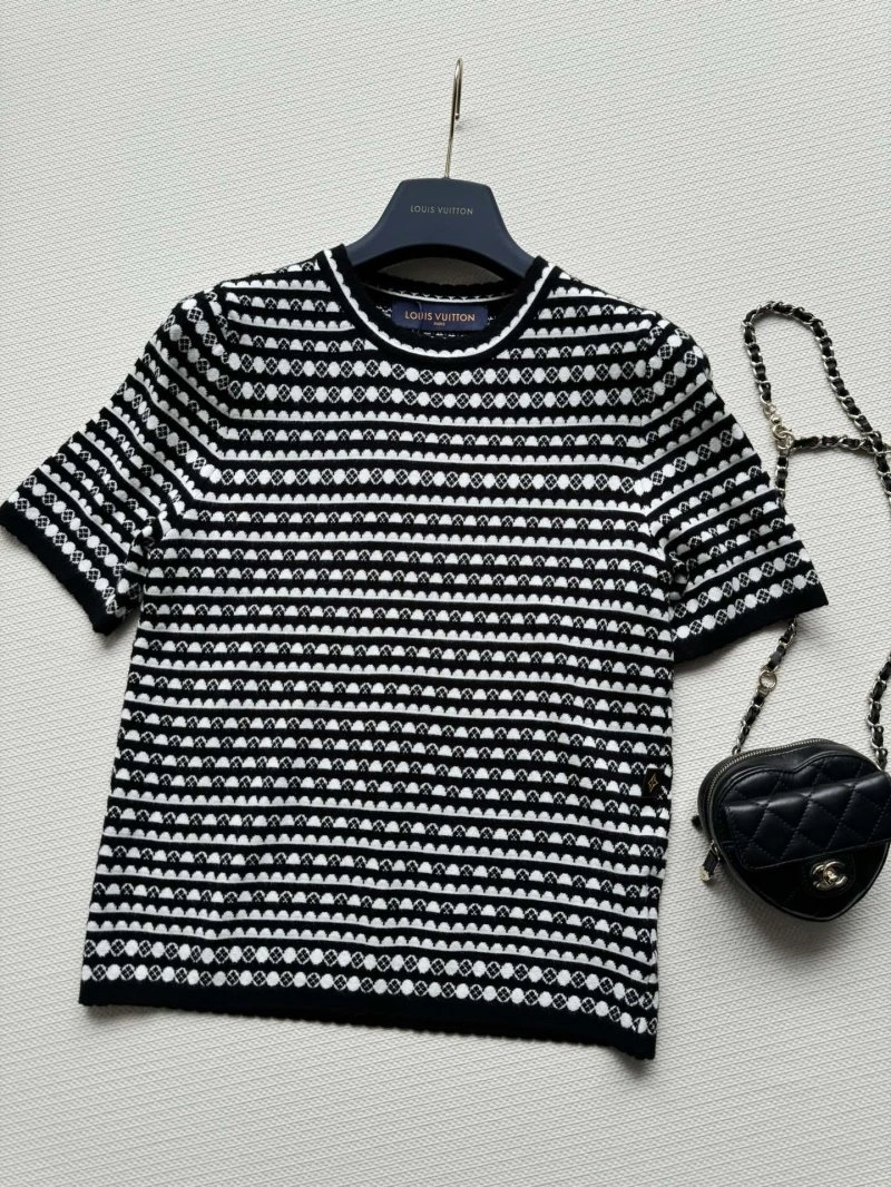 Louis Vuitton T-Shirts FastDry 130484