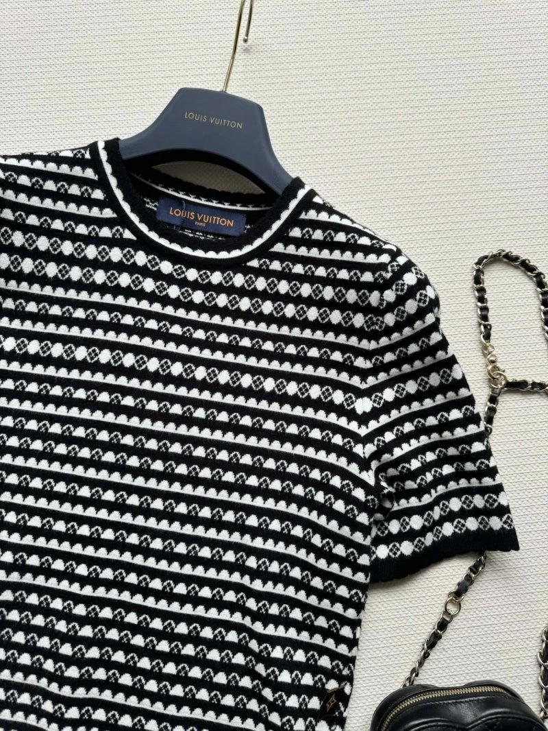 Louis Vuitton T-Shirts FastDry 130484
