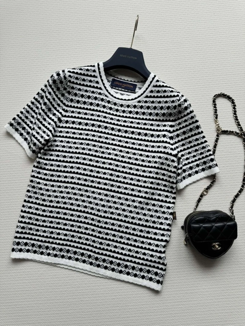 Louis Vuitton T-Shirts TravelReady 130482
