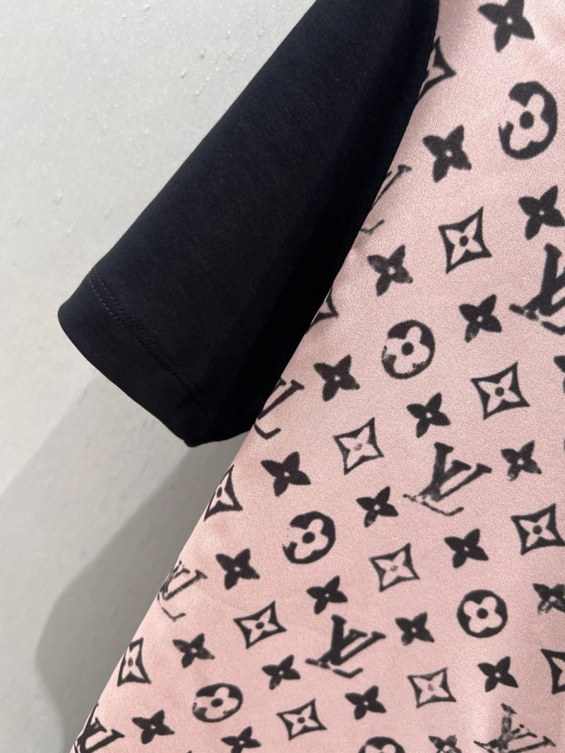 TechFriendly Louis Vuitton T-Shirts 130469