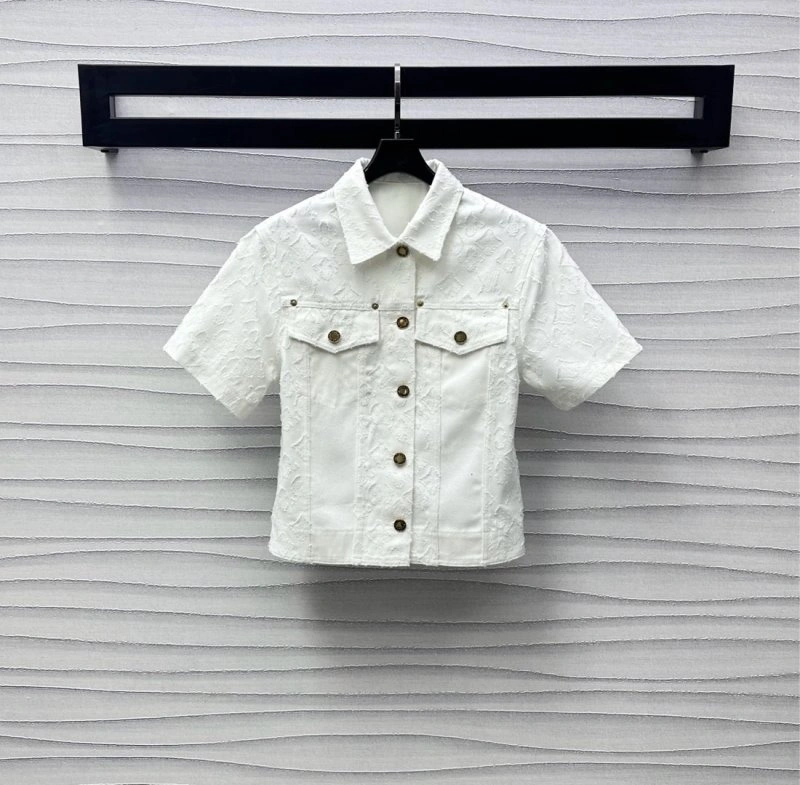 Contemporary Louis Vuitton T-Shirts 130467