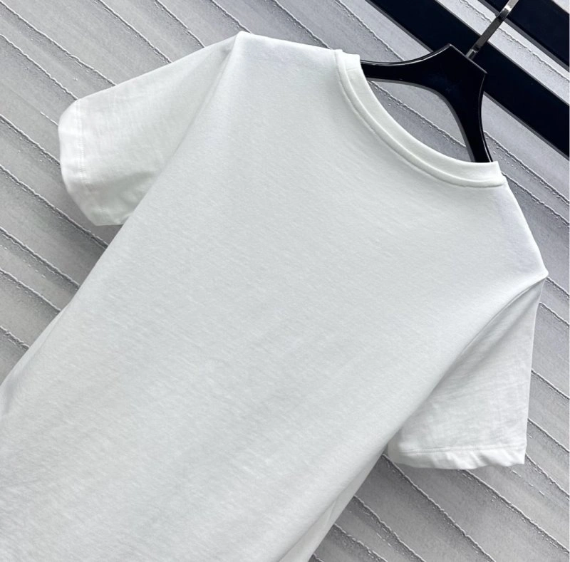 Louis Vuitton T-Shirts Timeless 130457