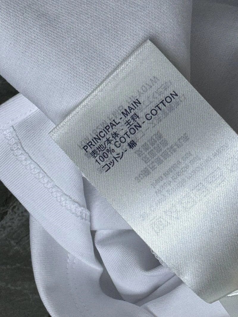 Classic Louis Vuitton T-Shirts 130462