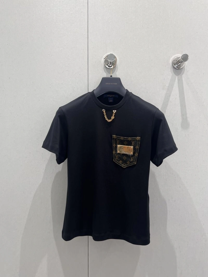 Practical Louis Vuitton T-Shirts 130472